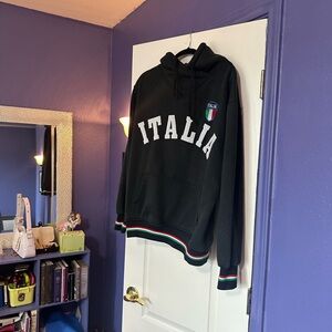 Italia Black Hoodie